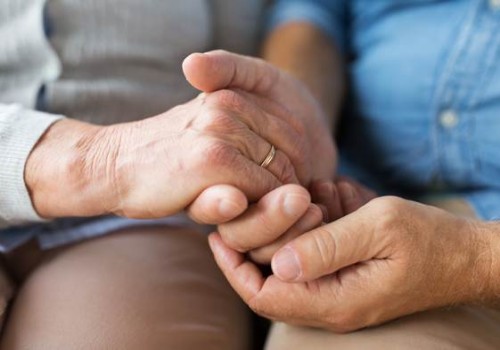 金华调查公司：6个月的宝宝父母离婚抚养权归谁